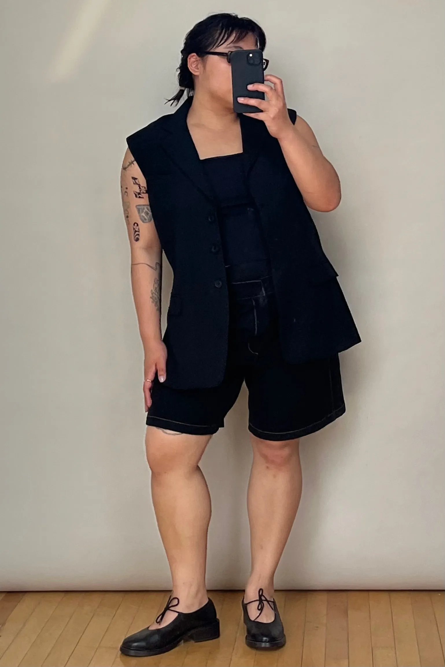 Black Saville Long Vest