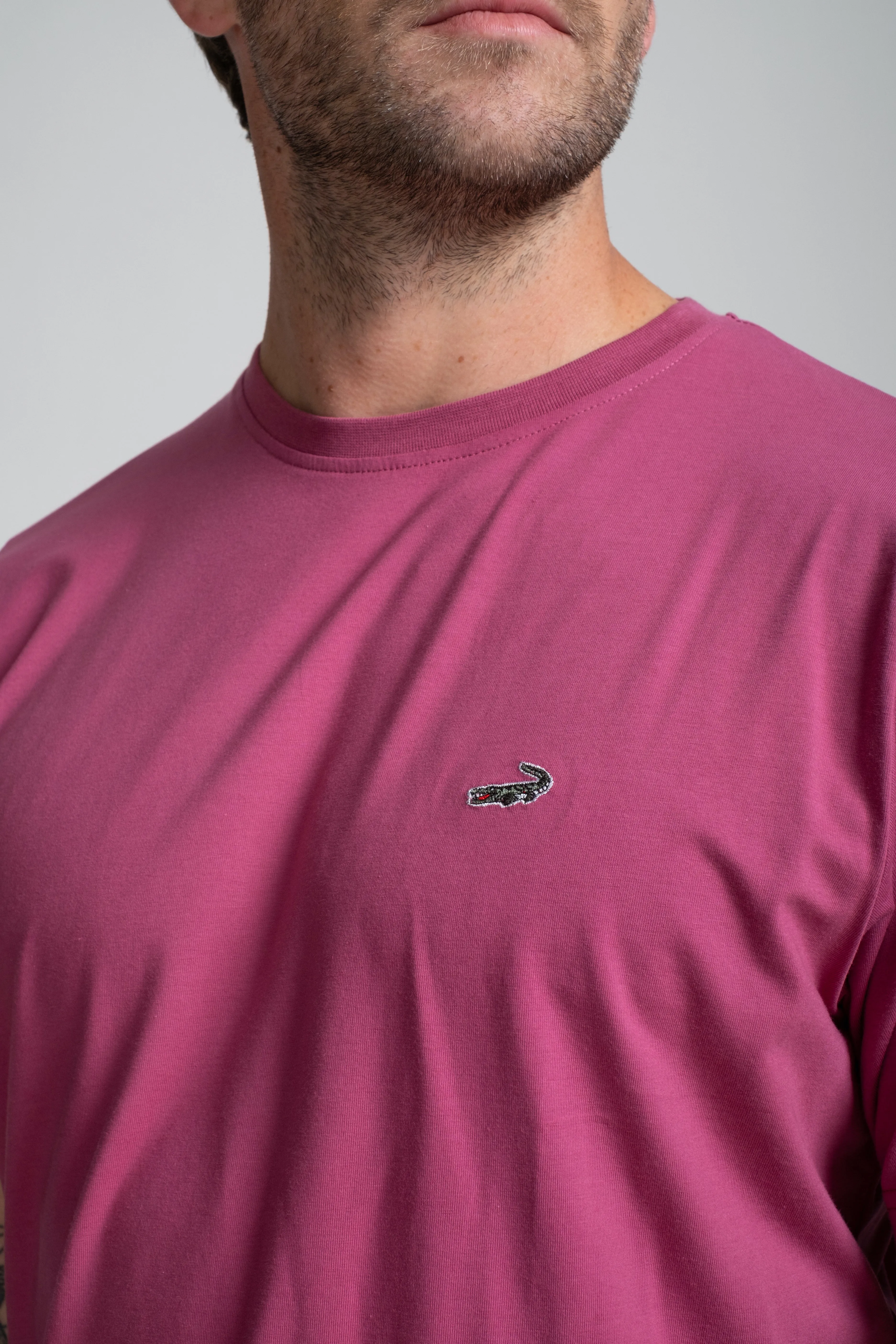 Classic Fit Short sleeves-CasualCrew Neck - Very Berry